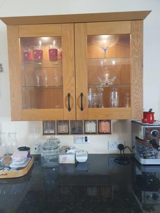 Nature Charm & Fruit Delights, Multi-Generation Celebratory Home -Try, Relax, Repeat - Sellindge Ashford  Ngoại thất bức ảnh